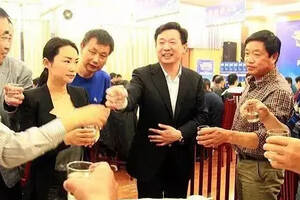 请客吃饭，祝酒词不会说怎么行（请客吃饭的祝酒词）